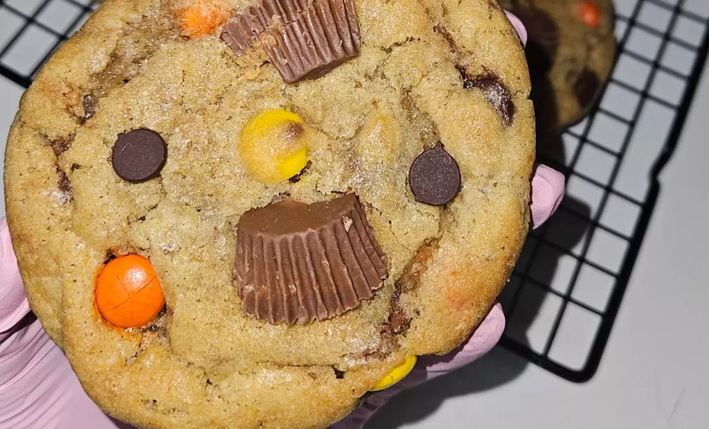 Indulge in Fresh, Homemade Quarter-Pound Cookies