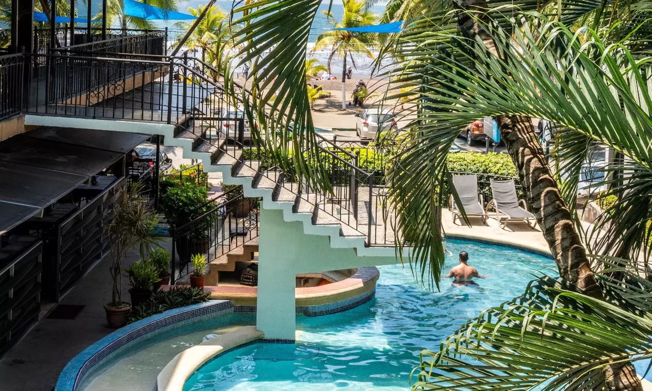 ✈ 6-Nt Costa Rica Volcano & Beach Vacation w/ Optional Air & Car