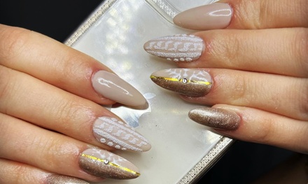 Beauté des mains + pose de vernis semi-permanent aux mains