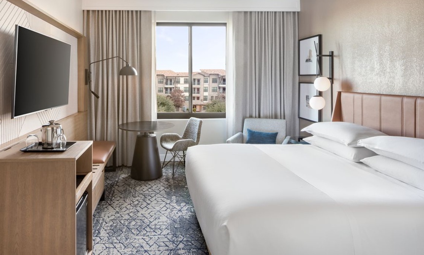 Image 7: Family-Friendly Stays & Activities in Frisco with Breakfast