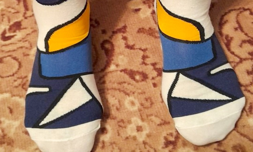 Image 5: 1x, 5x oder 10x Bunte Kunst-Socken für Damen