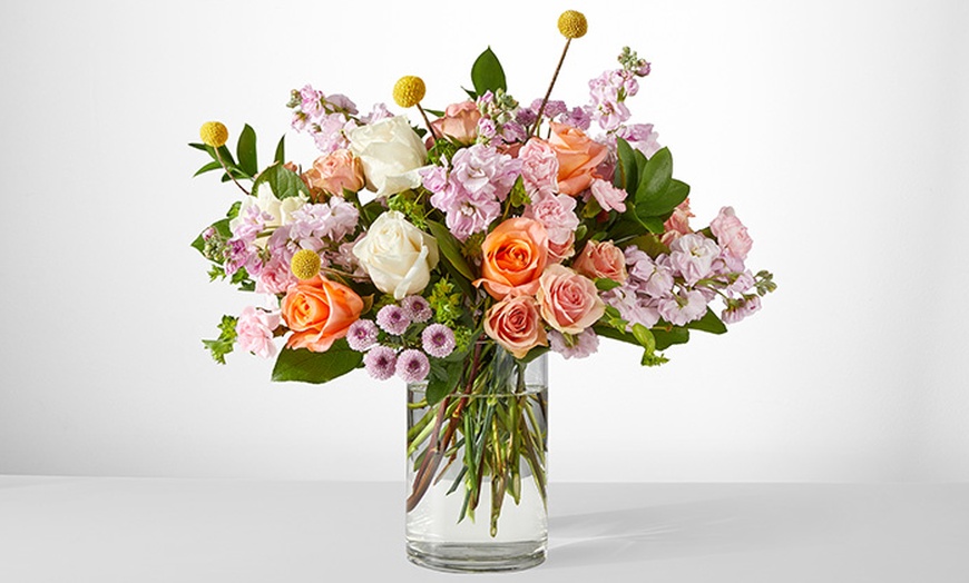 Image 3: Exclusive FTD Bouquets Deal: Fresh Hand-Delivered Flowers with Nationwide Same Day Delivery - Up to 20% Off 