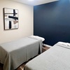 Image 1: 50 or 90-Min Couple Massage w/ Hot Stone, Towel, Aromatherapy & Mask
