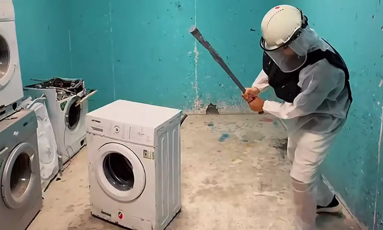 Discover The Smash Room Thrilling and Challenging Smash Room Adventure for Up to Six (Up to 27% Off) - Image 6