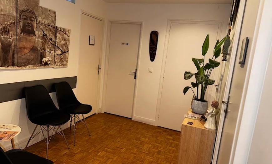 Image 2: Massage californien, profondeur ou ayurvédique avec Room of Harmony