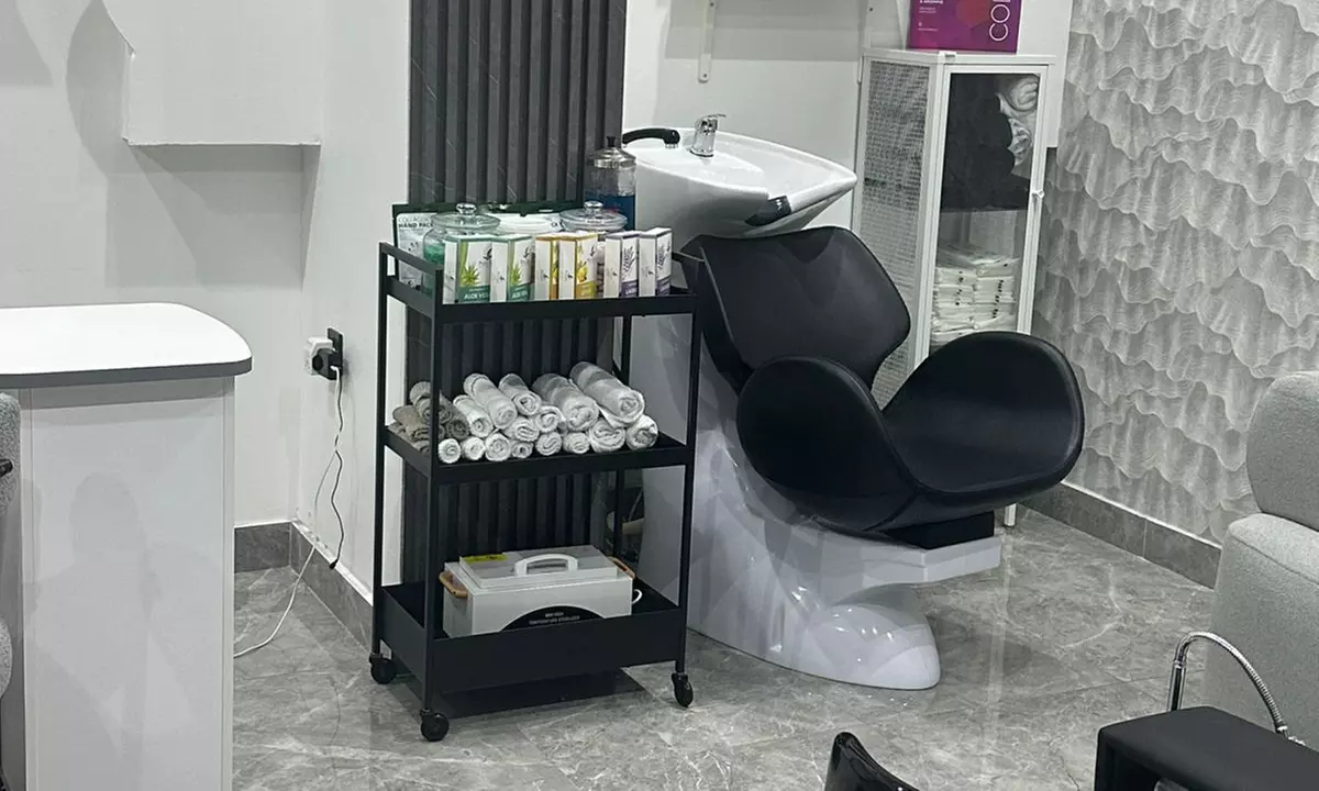 Indulge in Moroccan Baths, Facials, Spa Treatments & More – For Women