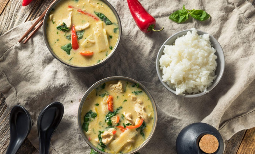 Image 3: The Crazy Bear | Thai 12-Plate & Drinks | Beaconsfield & Stadhampton