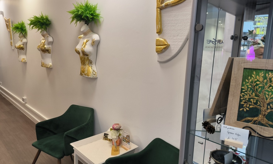 Image 3: 30, 60 or 90 Minutes of Relaxing Massages & Rejuvenating Facials 