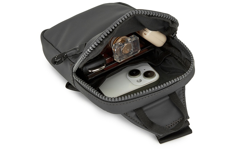 Image 15: Bolso bandolera unisex con correa ajustable y múltiples bolsillos
