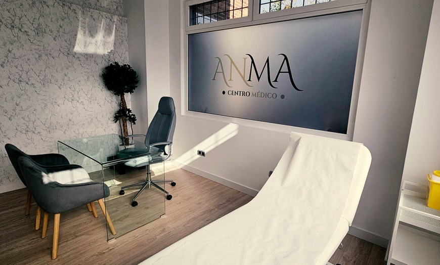 Image 4: Masaje relajante con aceites esenciales, y opción a rituales a elegir