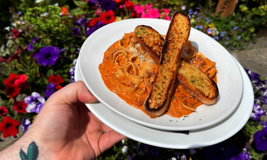 Image 4: £30 or £50 to Spend on Pub Food