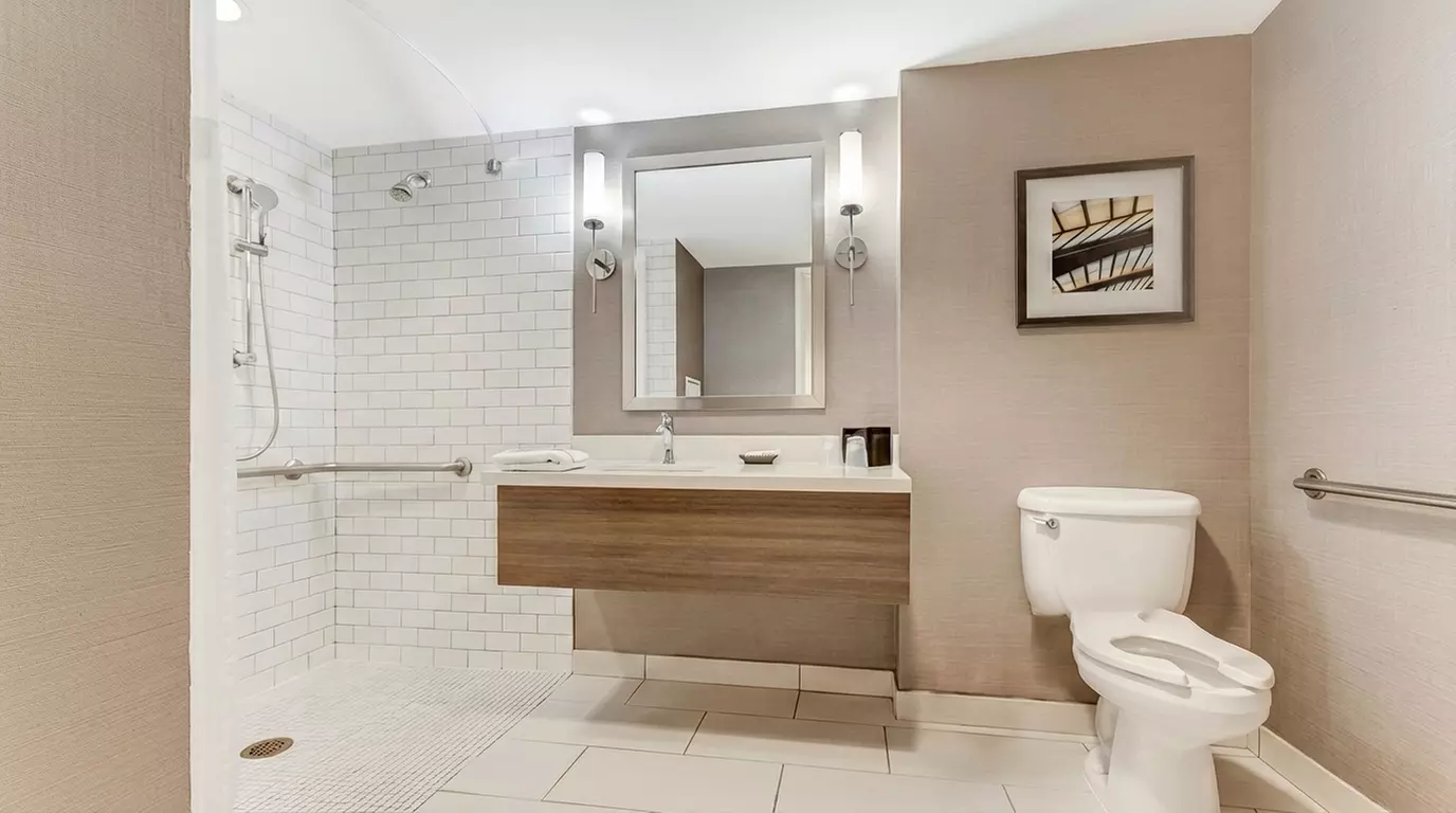 Stay at Sonesta Anaheim Resort Area, Anaheim, CA