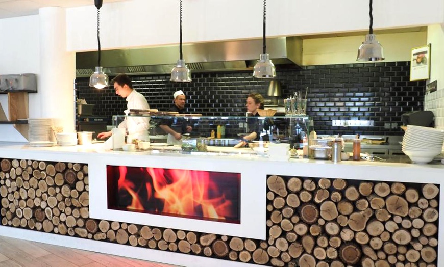 Image 11: Proche Millau : séjour en chambre double, option PDJ et apéritif