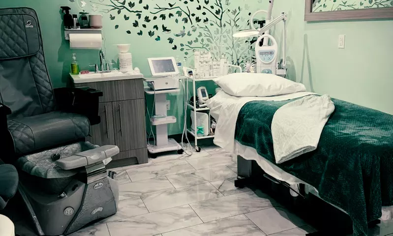 Brazilian Waxing Sessions for Smooth, Silky Skin