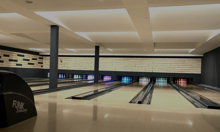 Image 2: 1 oder 2 Stunden Bowling für bis zu 8 oder 16 Personen
