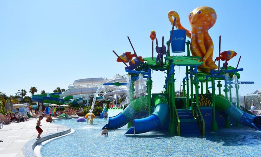 Image 6: Entrada para niño o adulto a parque acuático Aqualava en Lanzarote
