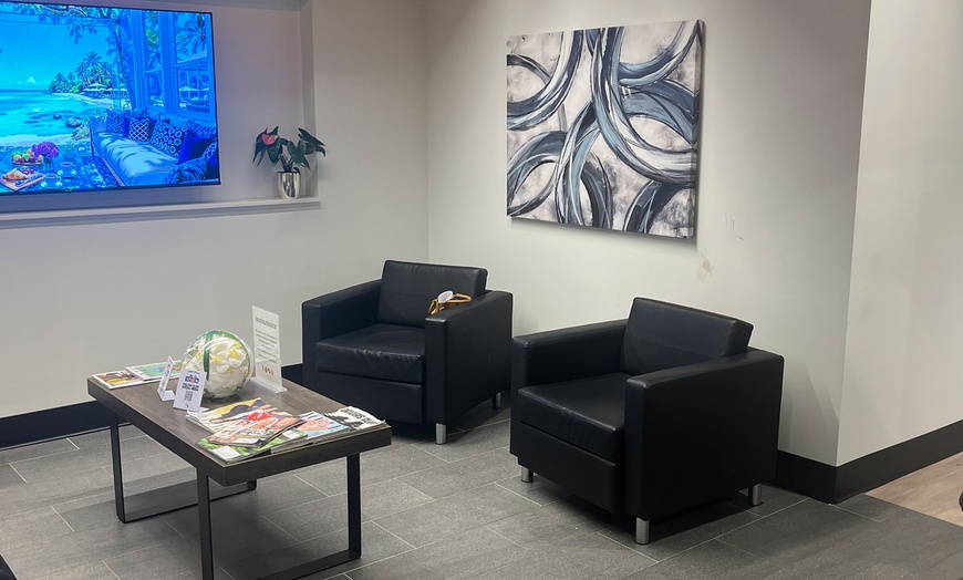 Image 5: 60-Min Swedish or Deep Tissue Massage and Signature Hydrating Facial 