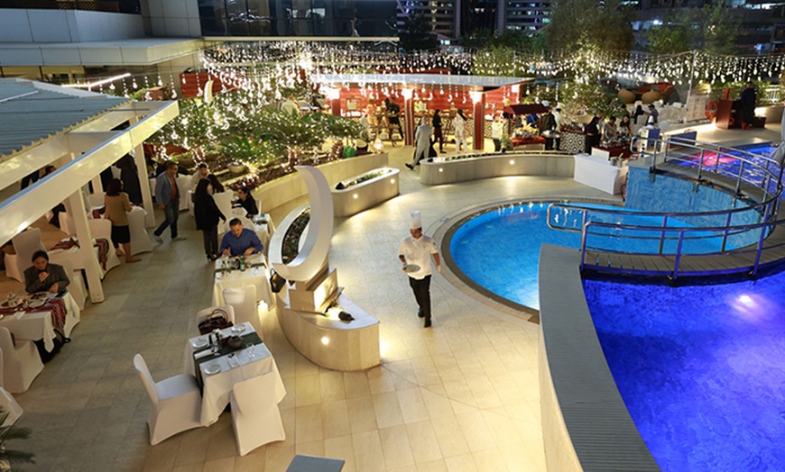 Image 3: Thursday Seafood Night with Beverages for 1 Child or Up to 4 Adults 