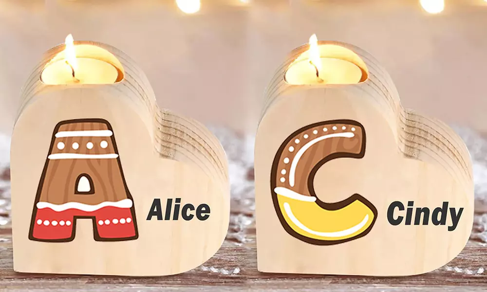 Personalisierbarer Teelichhalter aus Holz im Design nach Wahl