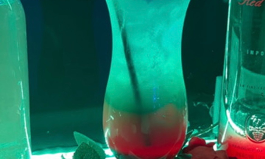 Image 14: Up to 45% Off Dine 'N Drag Dinner Show