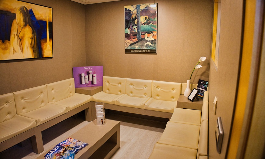 Image 3: Tratamiento reafirmante inyectado en zona del rostro a elegir