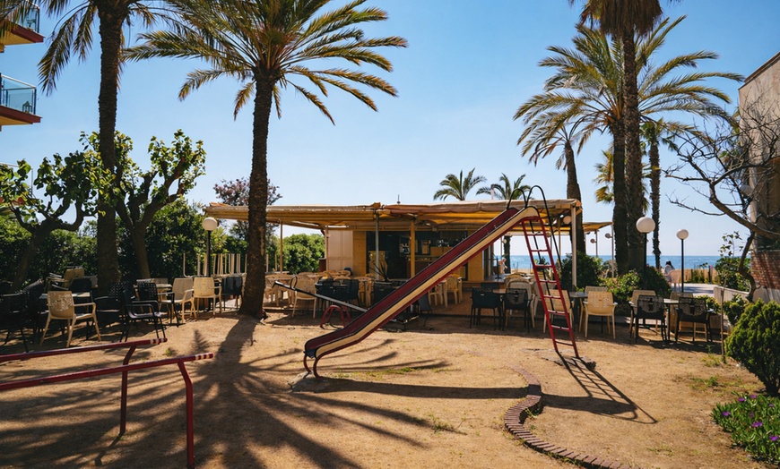 Image 11: Famille : ESPAGNE ⛱️ | Santa Susanna - Hôtel Royal Sun 4*