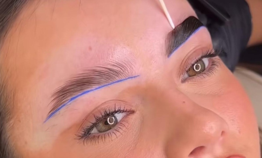 Image 7: Zahnschmuck mit Swarovski®-Kristallen, Lashlifting oder Browlifting