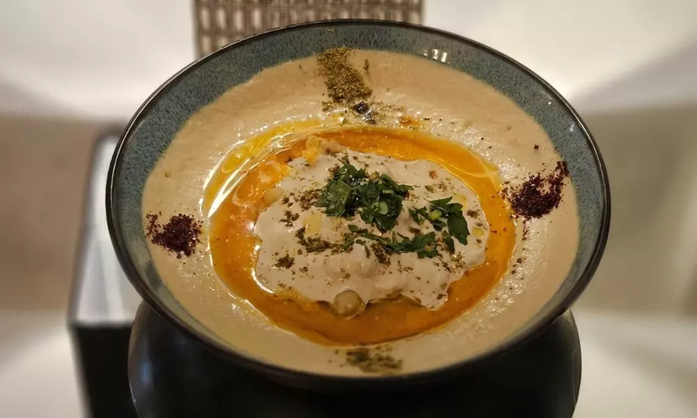 Kosheres Gericht mit Beilage, Salat und Vorspeise für 1 bis 4 Personen