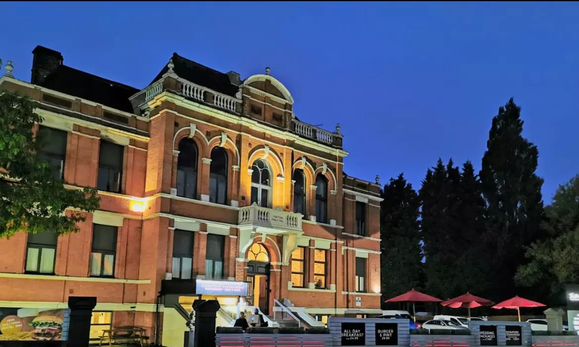 Sizzle & Savor: Indulge in a Steakhouse Feast