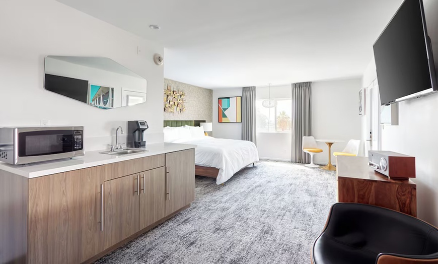 Image 10: Hotel in Coachella Valley with Mountain Views & Outdoor Pool Retreat