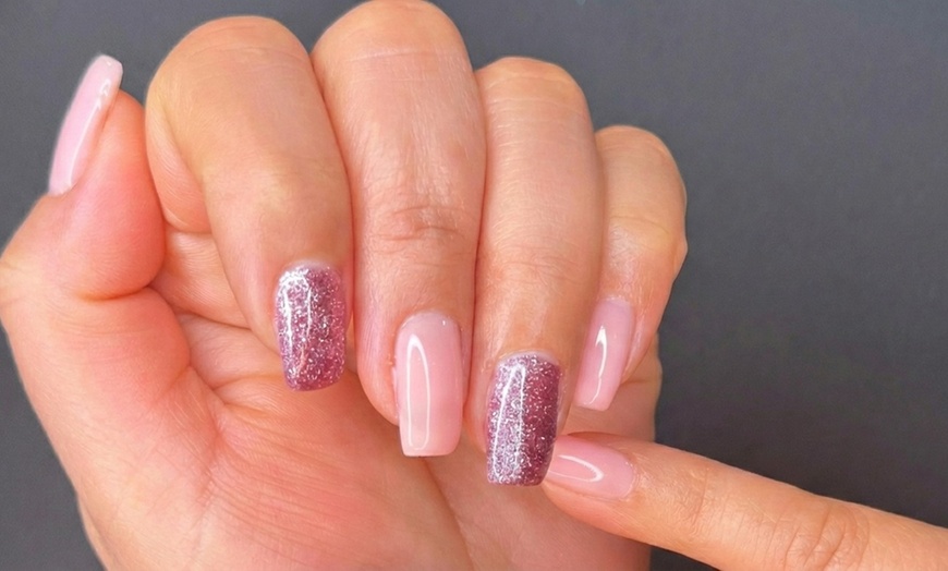 Image 4: Perfect Nails with Acrylic Design Manicure at Williams