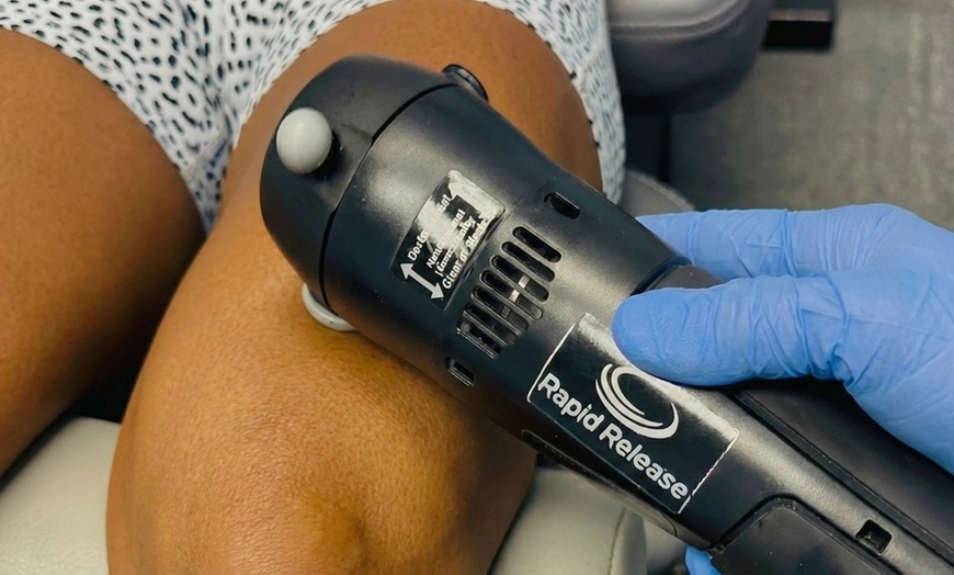 Image 4: Knee Decompression Relief, Advanced or Intensive Knee Recovery Session