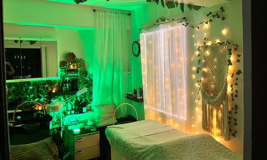 Image 3:  60 or 90 minute HeadSpa & Facial with BodyTreatment