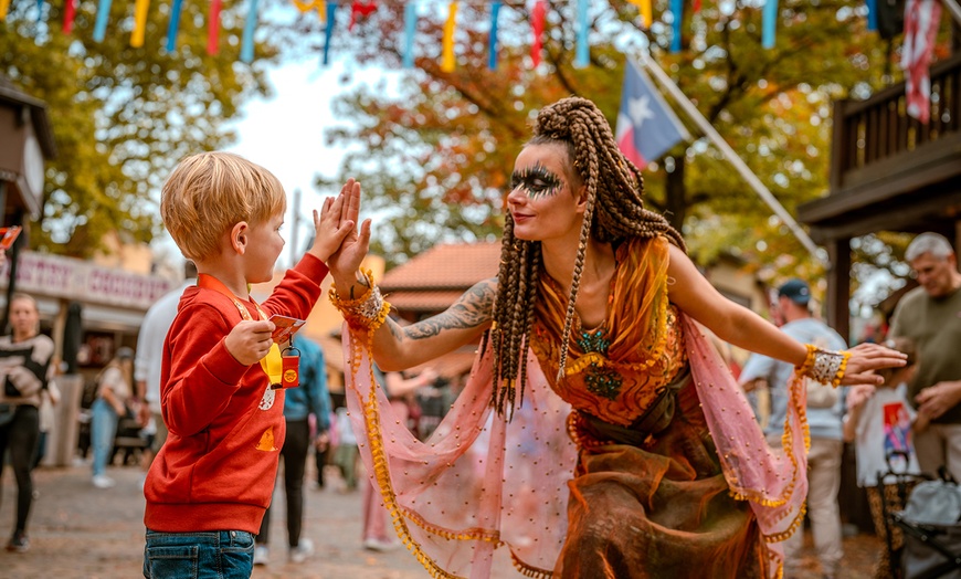 Image 2: Griezelige Halloween met shows en spookhuizen in Bobbejaanland