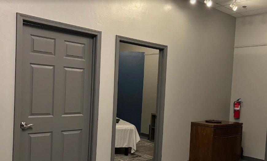 Image 8: 1, 2, or 3 Sessions 60-Minute Signature Massage & Facial w/ Add-ons