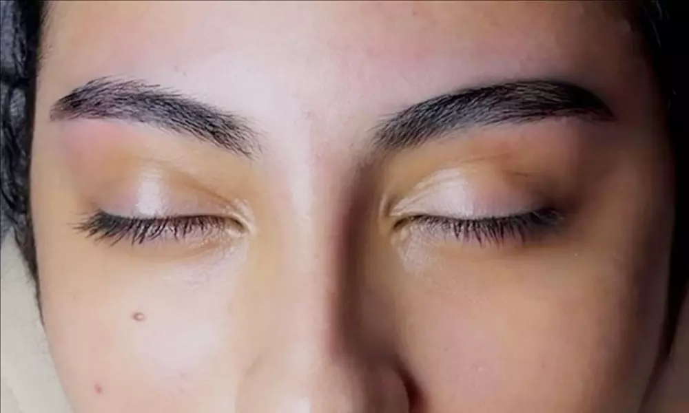 Any Lash Set or Eyebrow Wax