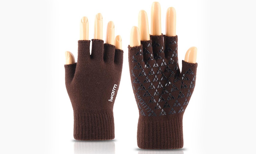 Image 6: Fingerless Grip Gloves