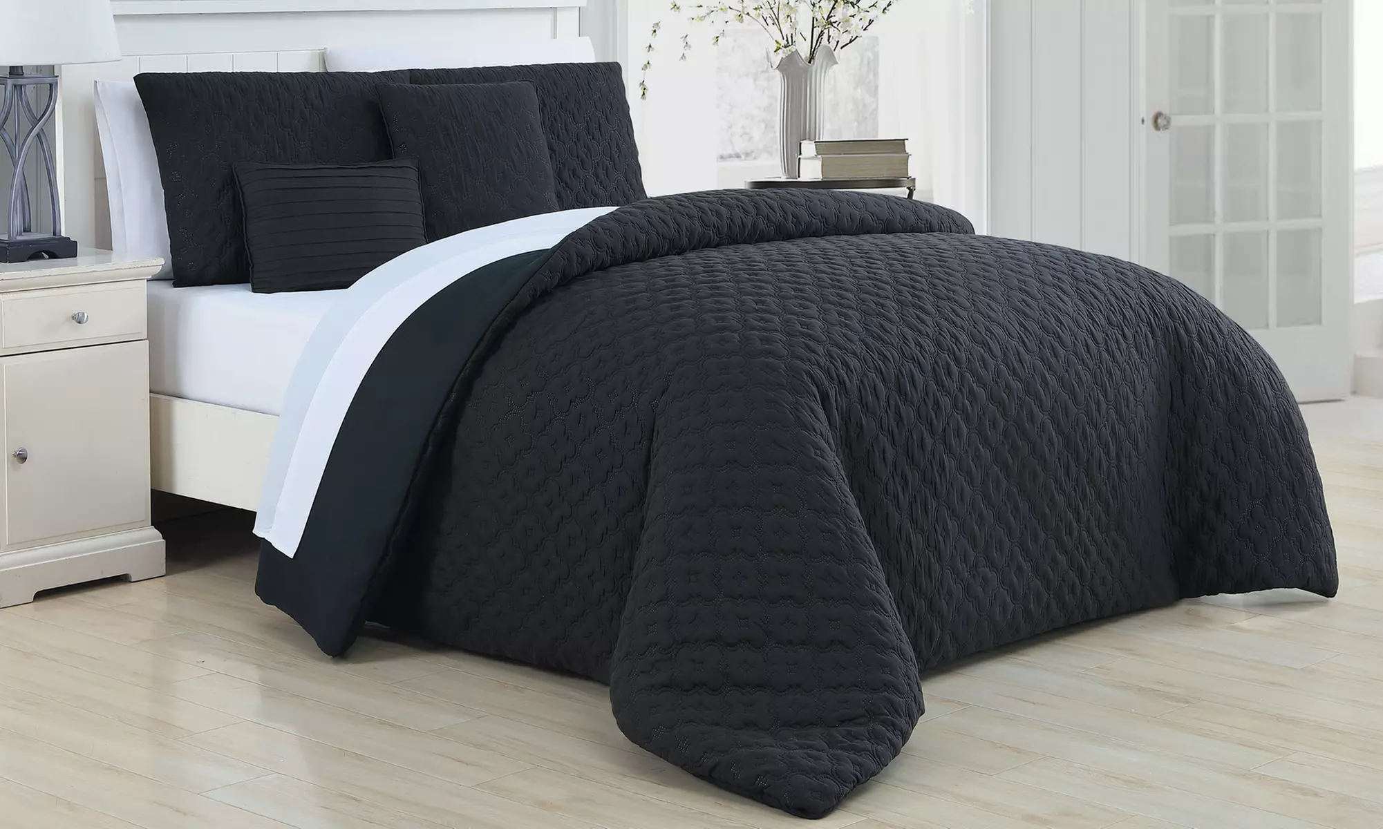 Del Ray Bed-in-a-Bag with Sheet Set (9-Piece) - Primary Image