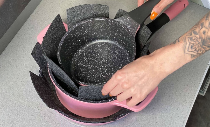 Image 18: Batterie de cuisine 17 pièces en aluminium de Royalty Line