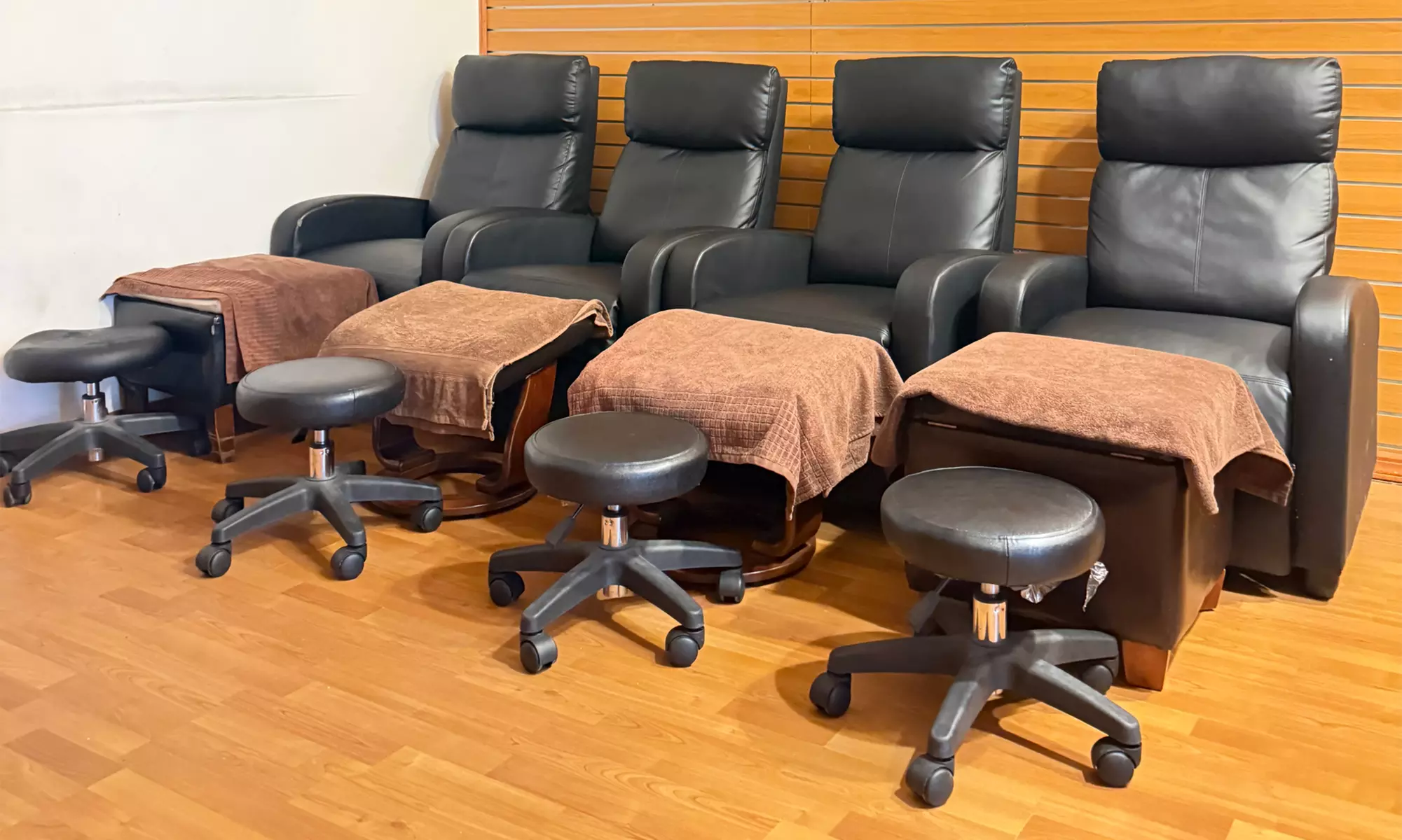 Up to 61% Off on Couples Massage at 27 Tai JI Spa