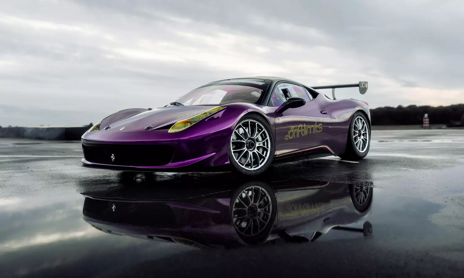 High-End / Sport Car (Drive / Experience) at DRIFT LIMITS