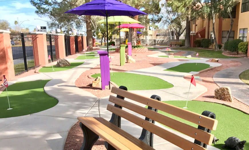 Image 13: Spacious suites minutes from the Strip and downtown Vegas