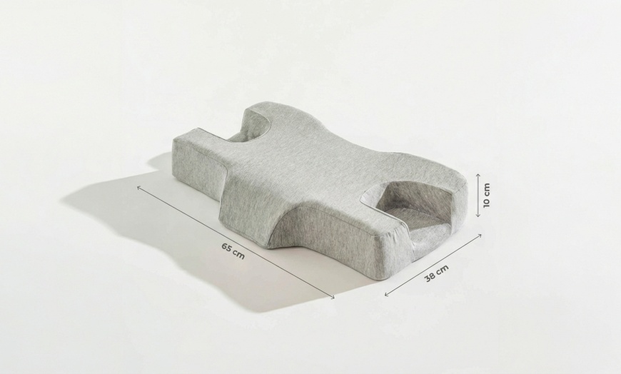 Image 6: Anti-Wrinkle Memory Foam Pillow