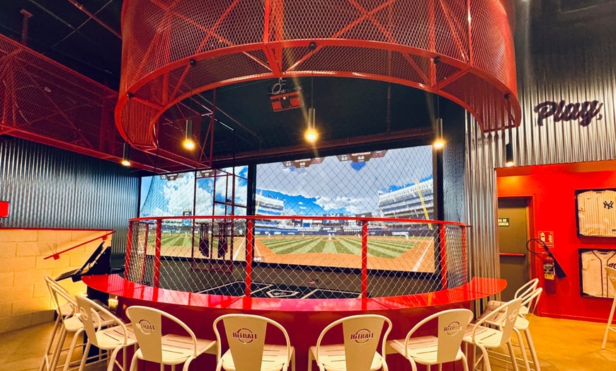 Image 2: Experiencia en simulador de bateo de béisbol durante 30 o 60 minutos