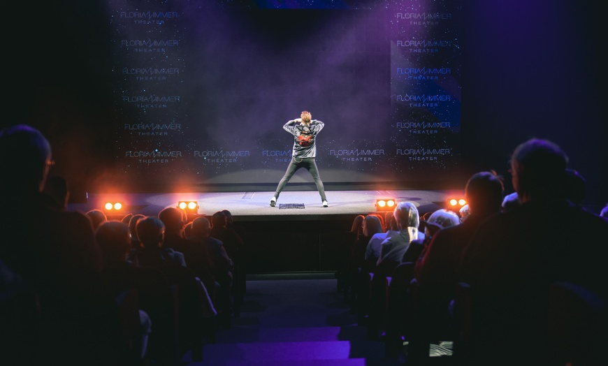 Image 7: Ticket für „ULMFASSBAR“ im Florian Zimmer Theater vom 8.11.25-15.02.26