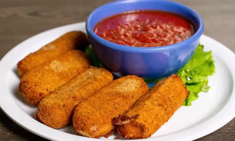 Up to $100 Toward Food & Drinks – Valid Any Day for Dine-In or Takeout 
