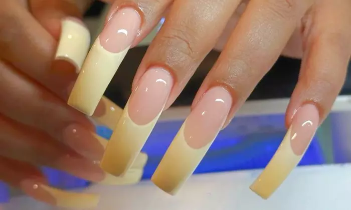 Get a Chic French Design on Curve Nails (Med - Long)