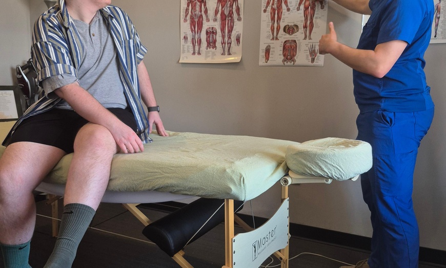 Image 4: Therapeutic Massage with Consultation Options