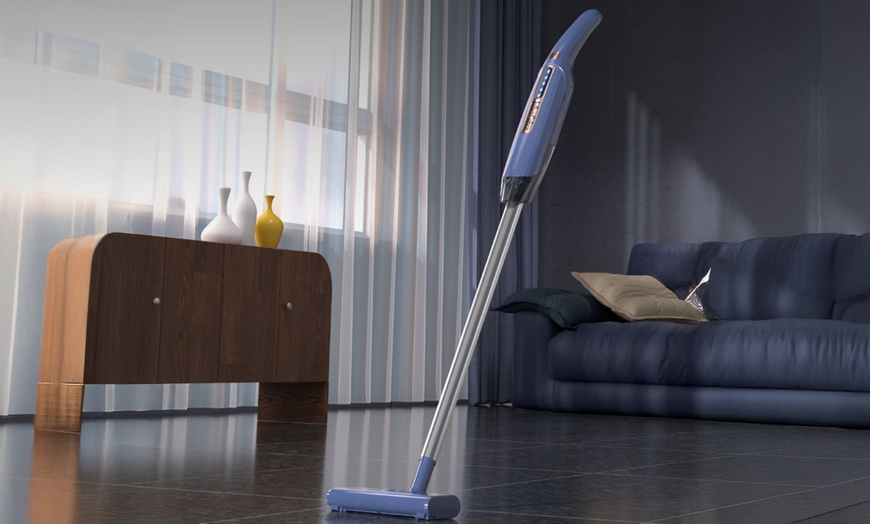 Image 5: Wireless Vacuum Cleaner, Ultra-Lightweight and USB Rechargeable