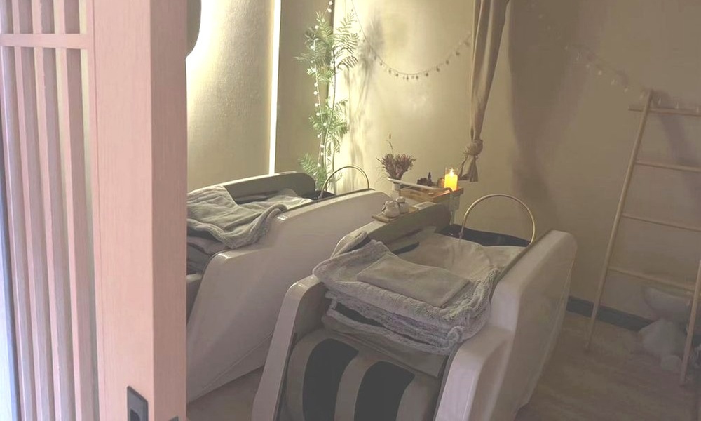 Luxury Head Spa Treatments for 1-2 w/Neck.& Scalp Massage + Robes, Tea